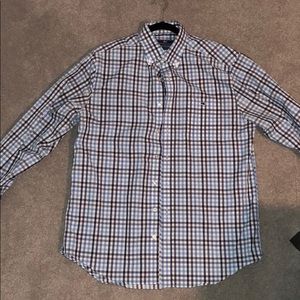 Vineyard vines button up shirt